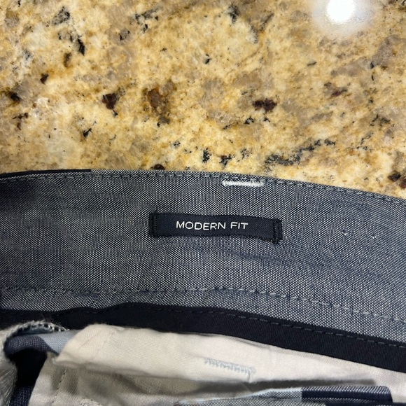 Nautical Modern Fit Short - Picture 3 of 3